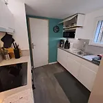 Apartamento Moderne, Cosy, Parking, Parfait En Duo