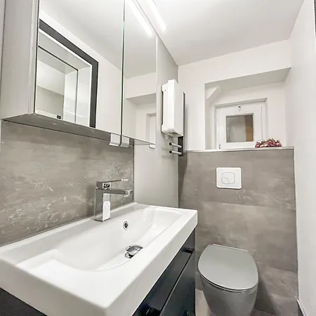Moderne, Cosy, Parking, Parfait En Duo Apartament